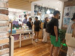 -猫的天空之城概念书店(景德镇陶溪川店)