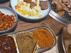 -明洞阿姨·韩式酱蟹烤肉·创意料理(三元桥店)