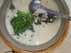 -天乐农家鱼头王(天目湖店)