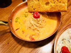 -I HOLIC艾豪丽披萨(KKone店)