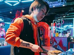 -瑞虹新天地月亮湾