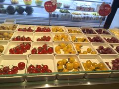 -涨巢·潮玩水疗局