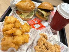 -The Habit Burger Grill 哈比特汉堡(爱琴海店)