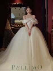 -派丽莫Pellimo原创设计婚纱品牌