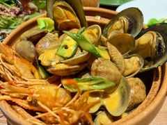 -耶里夏丽·丝路国际·新疆餐厅(浦东区东方路店)