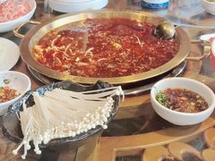-小天鹅火锅·一线江景洪鼎旗舰店(洪崖洞店)