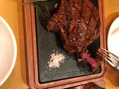 纽西兰SFF珍藏级战斧牛扒-MR.ROCKY洛奇先生RESTAURANT&BAR(宝安壹方城店)