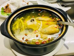 砂锅土鸡汤-苏州涵园假日酒店花园餐厅