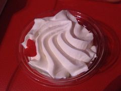 掼奶油-红宝石·鲜奶小方(曲阳店)