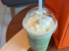 -星巴克(开封万达广场店)