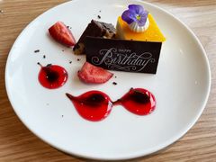 -悉尼塔旋转餐厅