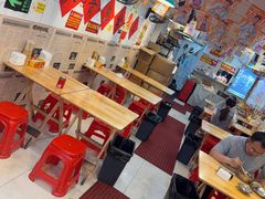 -柳州肥姨妈大骨螺蛳粉(东靖路店)
