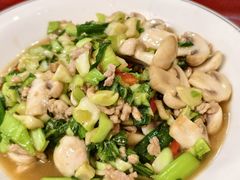 -芦茨金富饭庄·25年老字号·专做稻草鸡