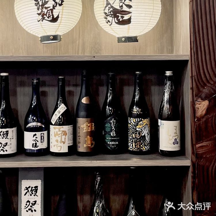 唬啖🍜｜一家专门做日式浓汤拉面的小店