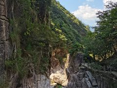 -鄣山大峡谷