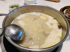 -煲王粤菜餐厅(中侨中心店)