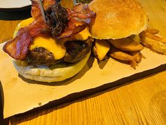 经典大汉堡-The Diner X餐厅(青岛万象城店)