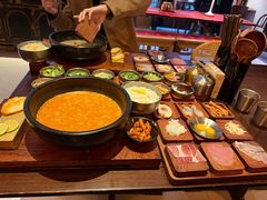 -银米·云南传统过桥米线(双廊黑金冠店)