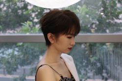 -变画·发型STUDIO