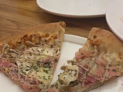 -城市大道红炉披萨烘焙坊