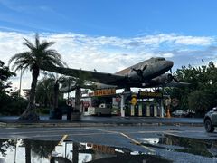 -席娜卡琳火车铁道夜市