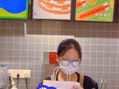 -皇冠幸福里动物奶油生日蛋糕(常青中路店)