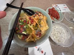 柳州螺蛳粉-粉家柳州螺蛳粉(杨宅路店)