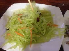 -溢心园香河肉饼总店