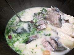 -鲜潭蒸汽石锅鱼(五道口购物中心店)