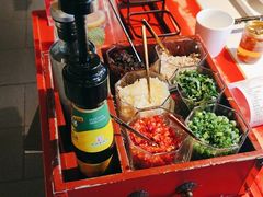 -小龙翻大江文化火锅(宽窄店)