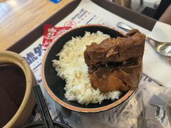 -万和春排骨砂锅米饭(新业广场店)