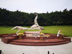 -上海市龙华烈士陵园