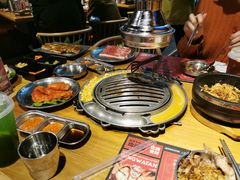 -青瓦炭韩潮烤肉(花园道店)