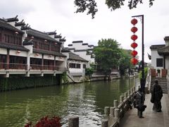 -南京眼步行桥