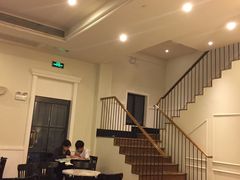 大堂-星巴克臻选(广州沙面店)