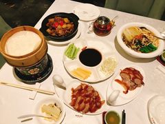 壹品北京烤鸭-海湾壹品·粤菜·早茶·烤鸭(拱北店)