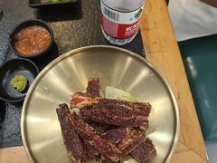 -臻牛烤肉