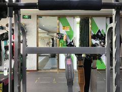 -迈劲健身专业私教(朝青汇店)