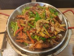 -西街夜油条·麻团包乌饭