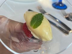 -AZUR聚(香格里拉饭店)