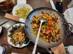 -富正毅三下锅·湘西韵味(天门山索道店)