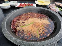 -楠柏弯休闲山庄(梨花溪店)