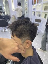 -H·Y HAIR SALON烫发·染发·造型