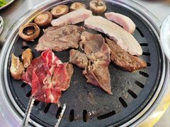 -33韩式自助烧烤(环城南路店)