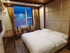 -青山湾养生苑度假村