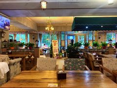 大堂-YAFEE雅菲·粤菜·湘菜·融合菜(魏公村店)