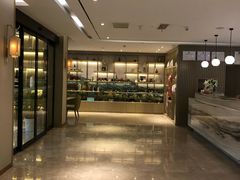 -杭州西湖湖滨银泰亚朵酒店