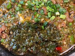 -有红鸡毛店·川菜(建设路店)