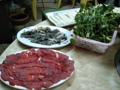 -华威达牛庄(黄埔大道西店)