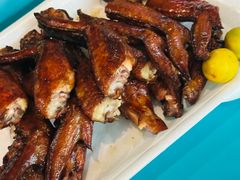 -东海岸人工湖美食村